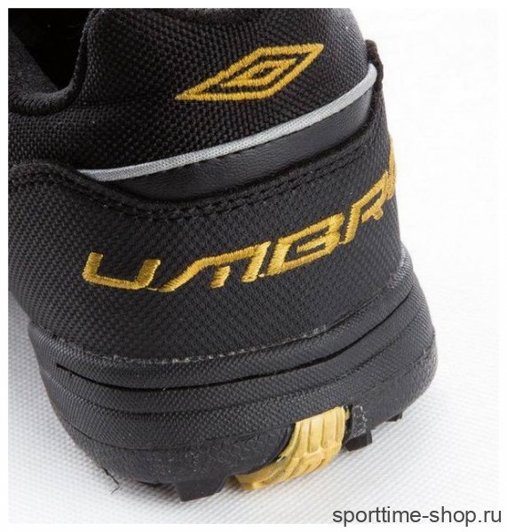 Бутсы футбольные UMBRO (сороконожки) черные (16067304) купить в хабаровске купить в хабаровске