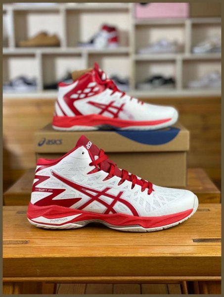 Кроссовки волейбольные Asics V-SWIFT FF 2 Volleyball белый/красный 4436 EUR купить в хабаровске купить в хабаровске