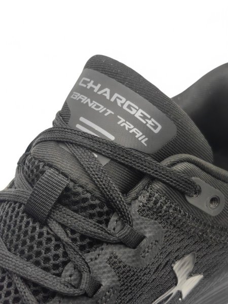 Кроссовки UA CHARGED BANDIT TRAIL TOCCOA 3 черные EUR / 5995 купить в хабаровске купить в хабаровске