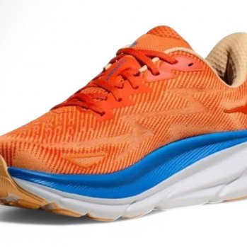 Кроссовки женские беговые HOKA / оранжевые / 5999
