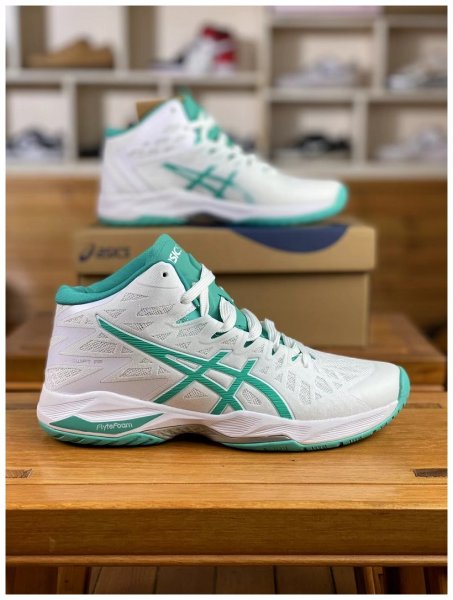 Кроссовки волейбольные Asics V-SWIFT FF 2 Volleyball белые 4186 EUR купить в хабаровске купить в хабаровске