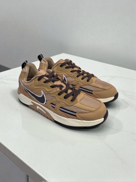 Кроссовки Мужские NIKE коричневые / 3216 купить в хабаровске купить в хабаровске