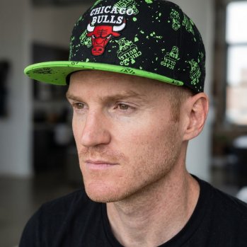 Бейсболка SNAPBACK CHICAGO BULLS черный/салатовый / 4228