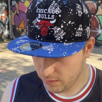 Бейсболка SNAPBACK CHICAGO BULLS черный/синий / 4230