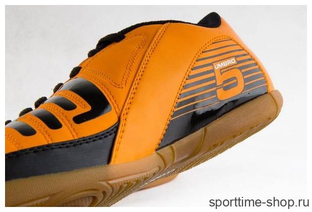 Кроссовки футзальные UMBRO (futsal) оранжевый/черный (80544-D5U) купить в хабаровске купить в хабаровске