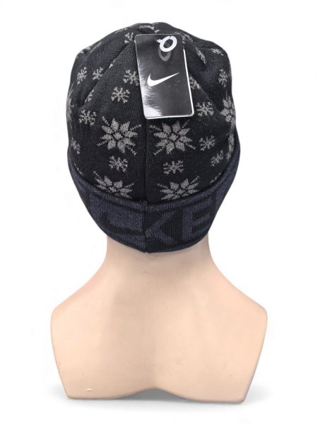 Шапка NIKE снежинка утепленная черная / 27113 купить в хабаровске купить в хабаровске