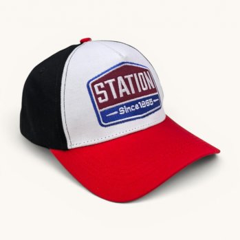 Бейсболка STATION черн/бел/красн / 45400