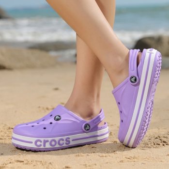 Сланцы женские CROCS ICONIC COMFORT сиреневые закрытые / 6774