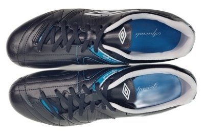 Бутсы футбольные UMBRO SPECIALI 3 CUP-A HG 13 шипов чёрный/белый/голубой (80522-YW5) US купить в хабаровске купить в хабаровске
