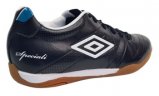 Бутсы футзальные UMBRO SPECIALI 3 CUP-A IC чёрный/белый/голубой (80525-YW5) купить в хабаровске купить в хабаровске